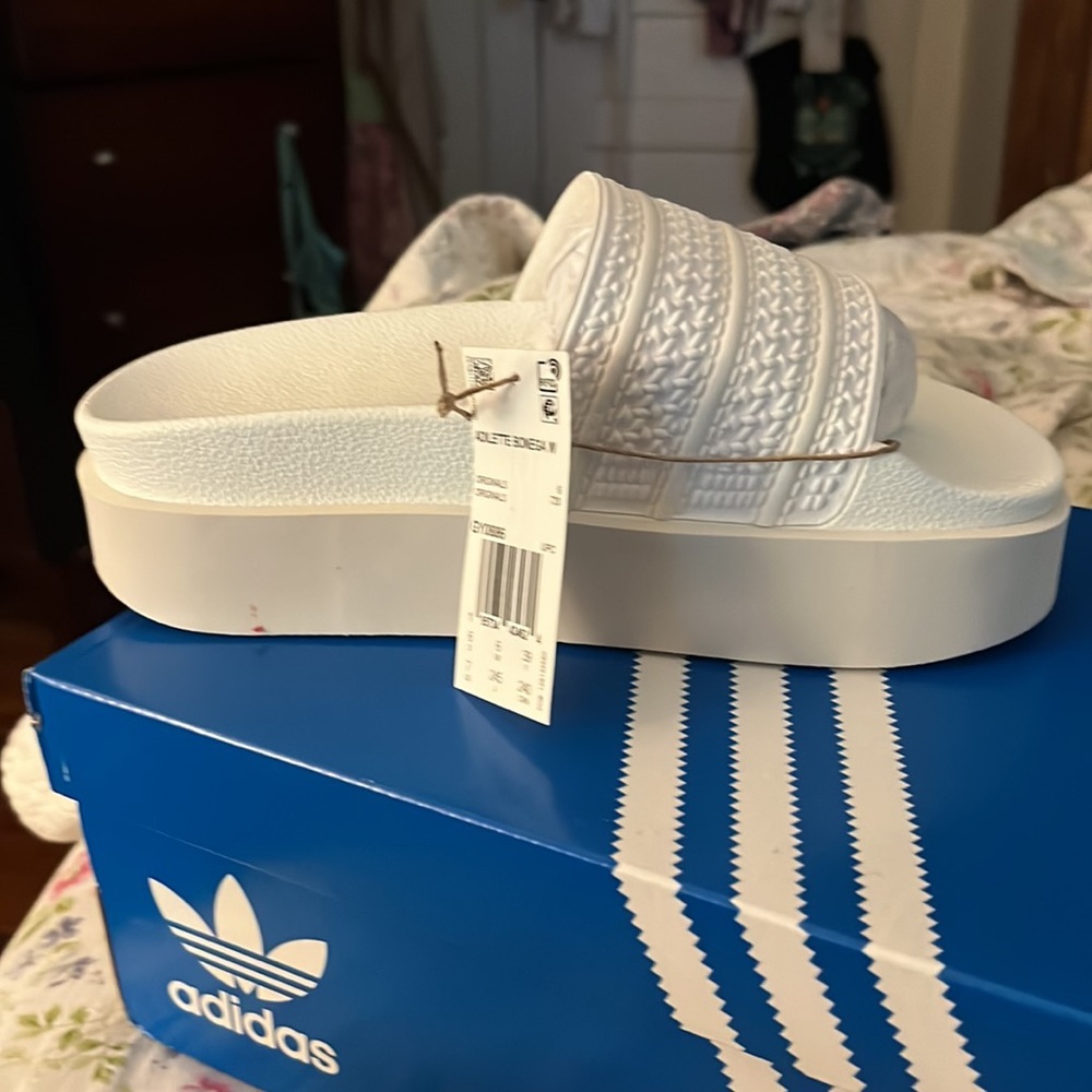 COPY - Adilette Bonega Platform slides